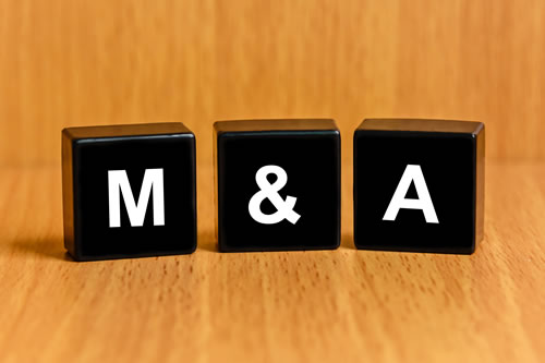 The letters M & A
