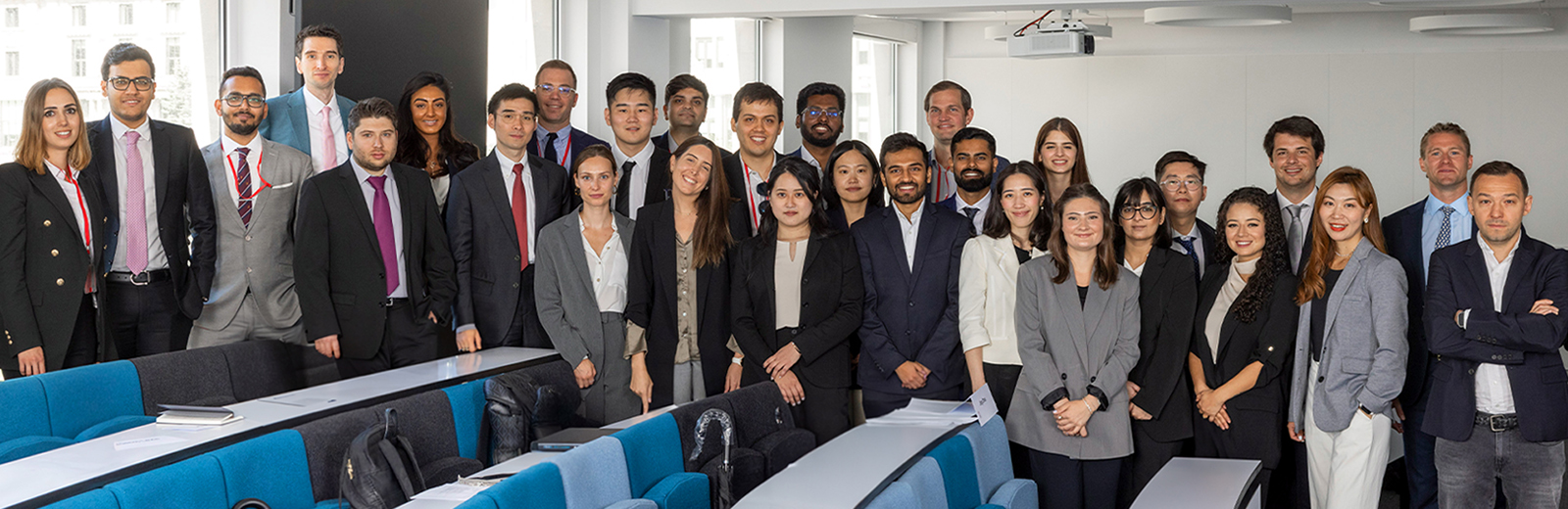Students from the fulltime MBA class of 2024 gathered for group shot.