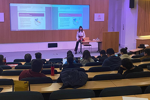 Dr Veronika Lunina speaking at a Cass Quants workshop Kalman filter in electronic trading