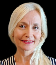 Nicola Oliver