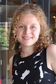Larissa Lüchinger
