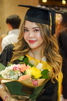 Warundhorn (Minnie) Suwannatee graduation