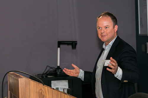 Speaker at the CeFARR conference 2017